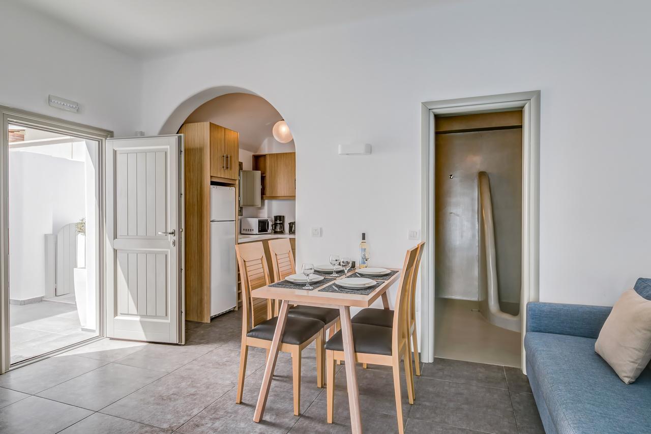 Santorini Blue Senses Villas Mesaria Exteriör bild