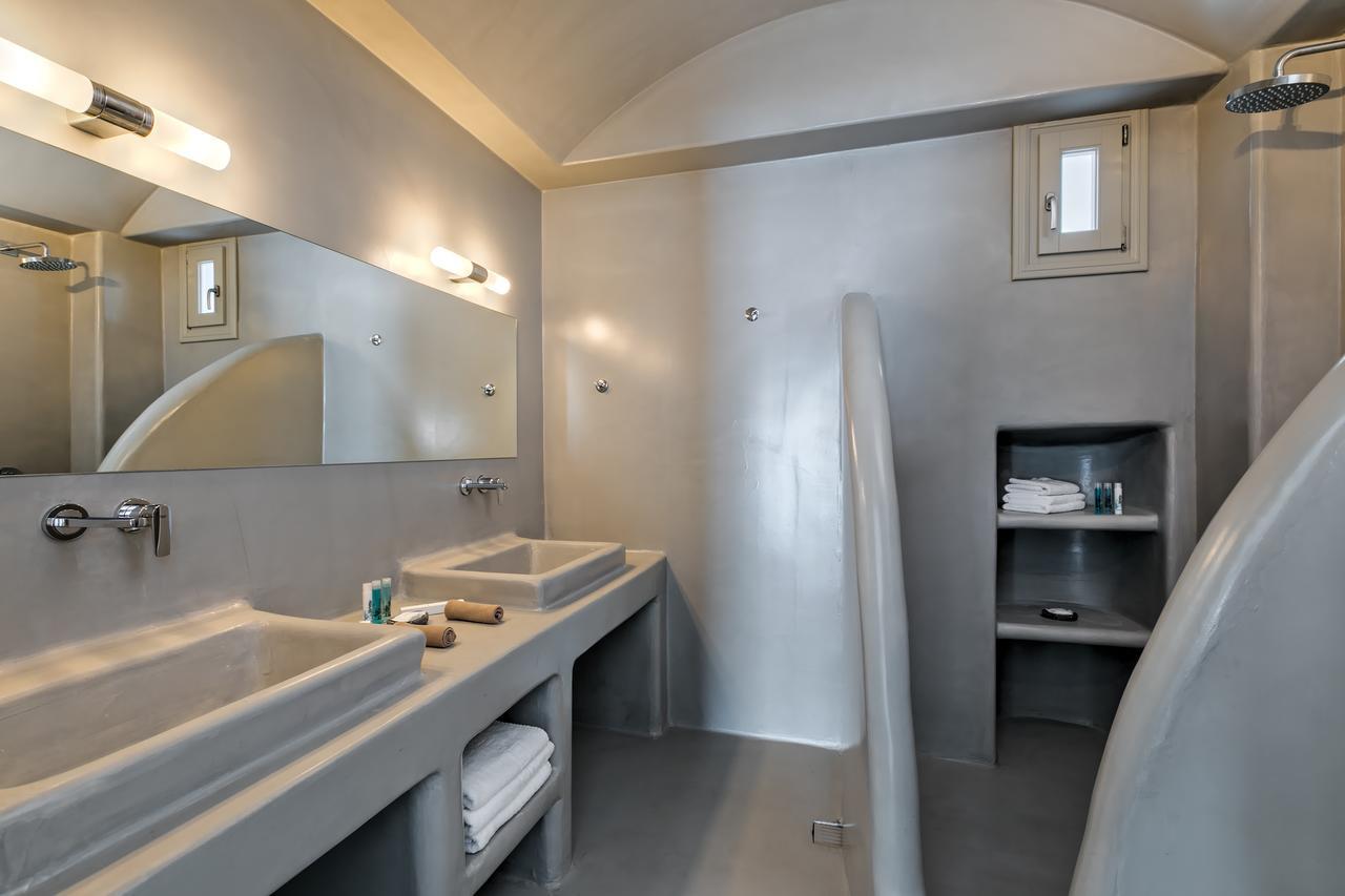 Santorini Blue Senses Villas Mesaria Exteriör bild