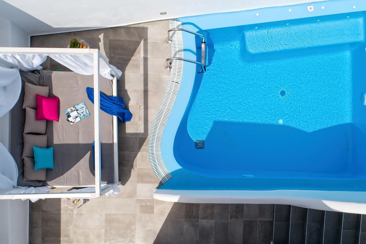 Santorini Blue Senses Villas Mesaria Exteriör bild