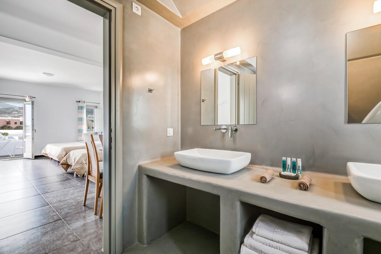 Santorini Blue Senses Villas Mesaria Exteriör bild