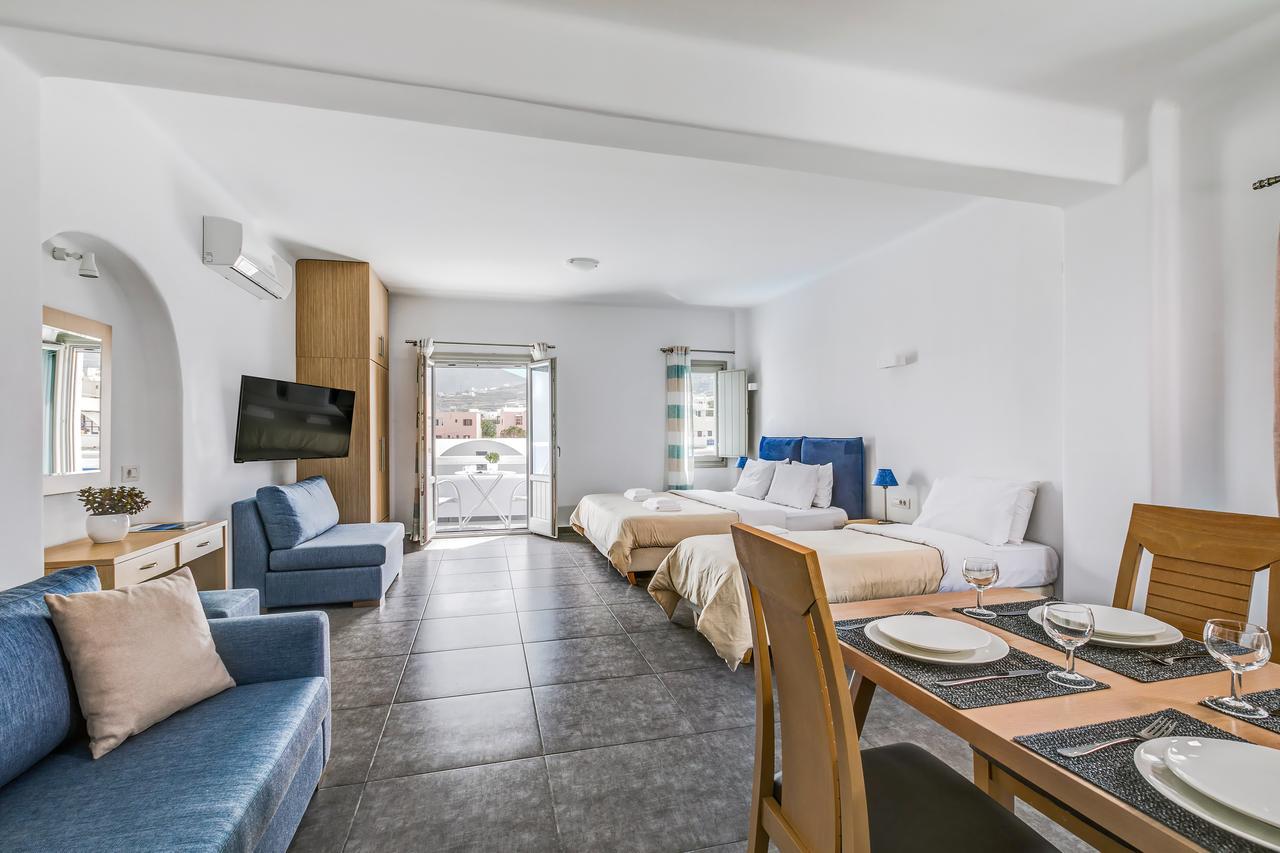 Santorini Blue Senses Villas Mesaria Exteriör bild